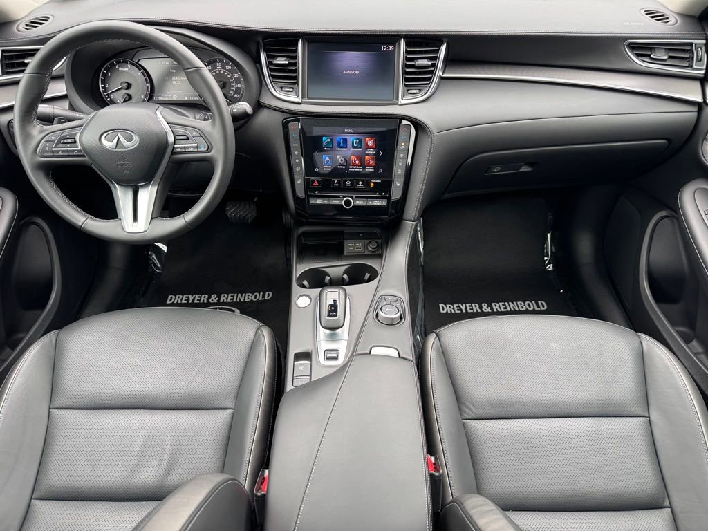 Used 2023 INFINITI QX50 Luxe image 17