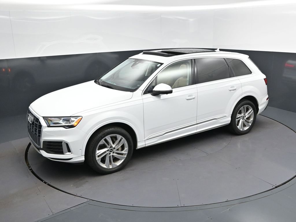 Used 2021 Audi Q7 2.0T Premium w/ Convenience Package AWD/4WD image 32