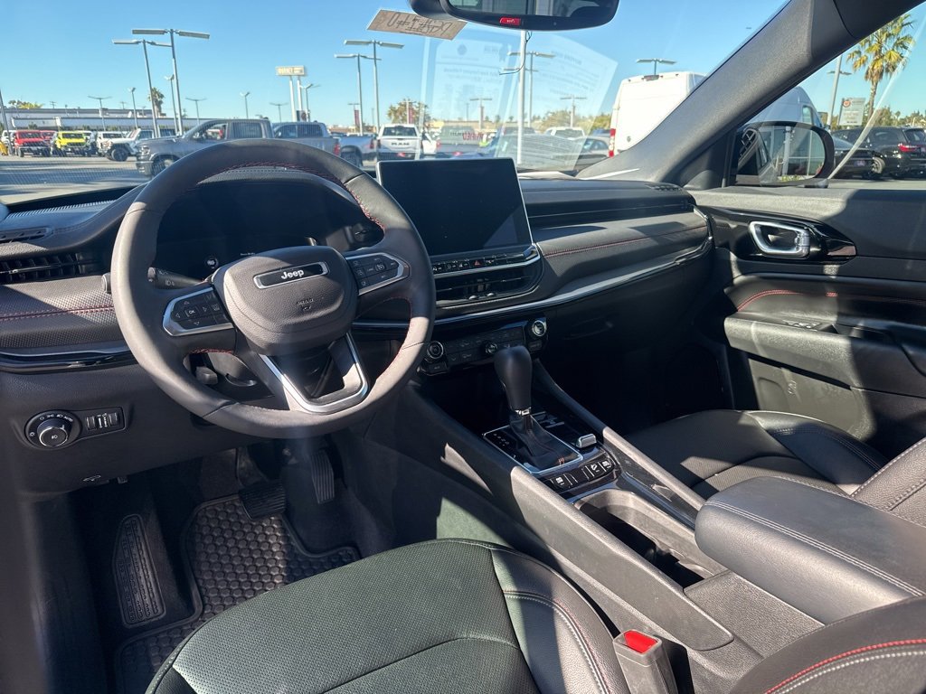 Certified 2024 Jeep Compass Trailhawk w/ Trailhawk Elite Group image 16