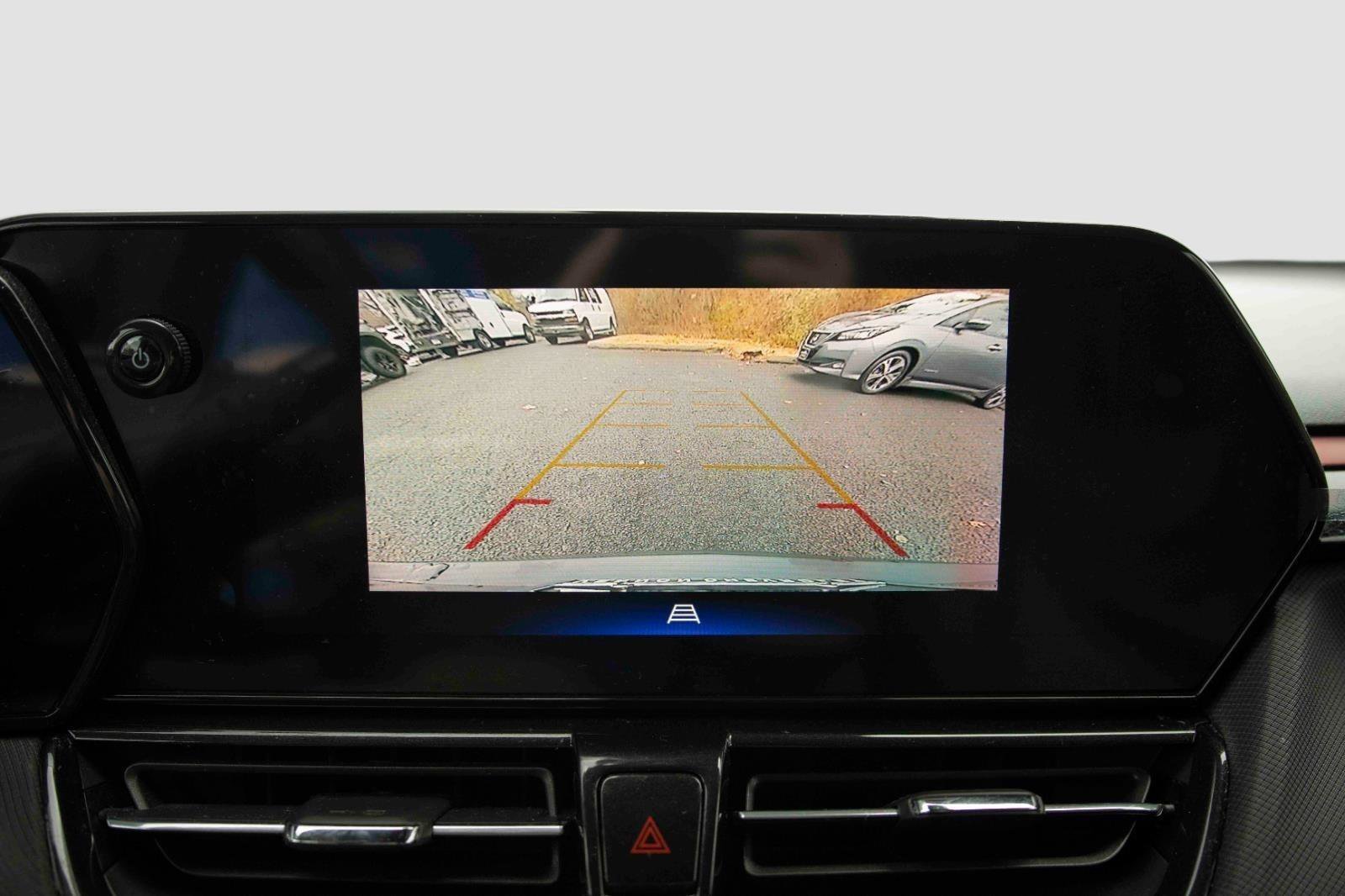 Used 2025 Chevrolet TrailBlazer RS w/ Convenience Package image 11