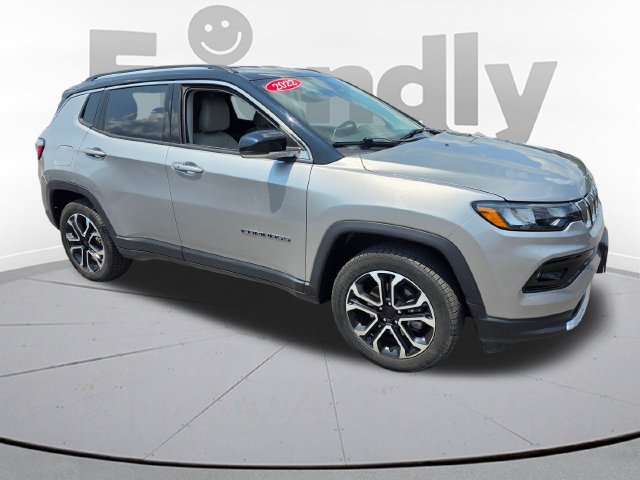 Used 2022 Jeep Compass Limited AWD/4WD image 3