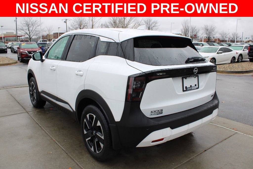 Certified 2025 Nissan Kicks SV image 5