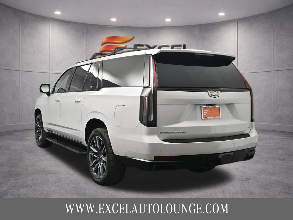 Used 2023 Cadillac Escalade ESV Sport w/ Touring Package AWD/4WD image 5