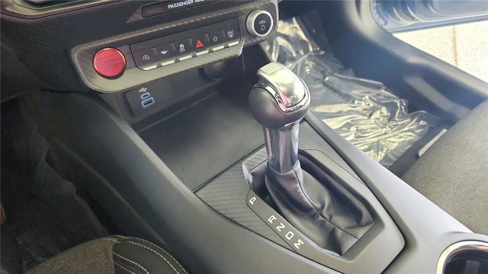 Used 2025 Ford Mustang GT image 27