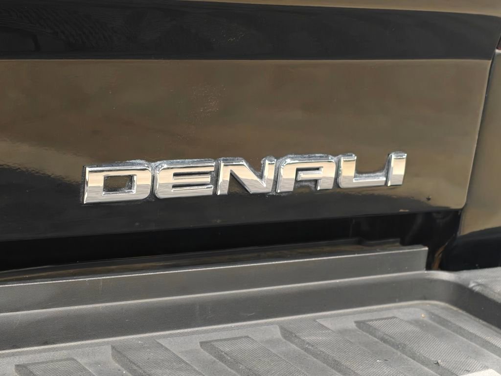 Used 2017 GMC Sierra 2500 Denali w/ Suspension Package, Off-Road image 53
