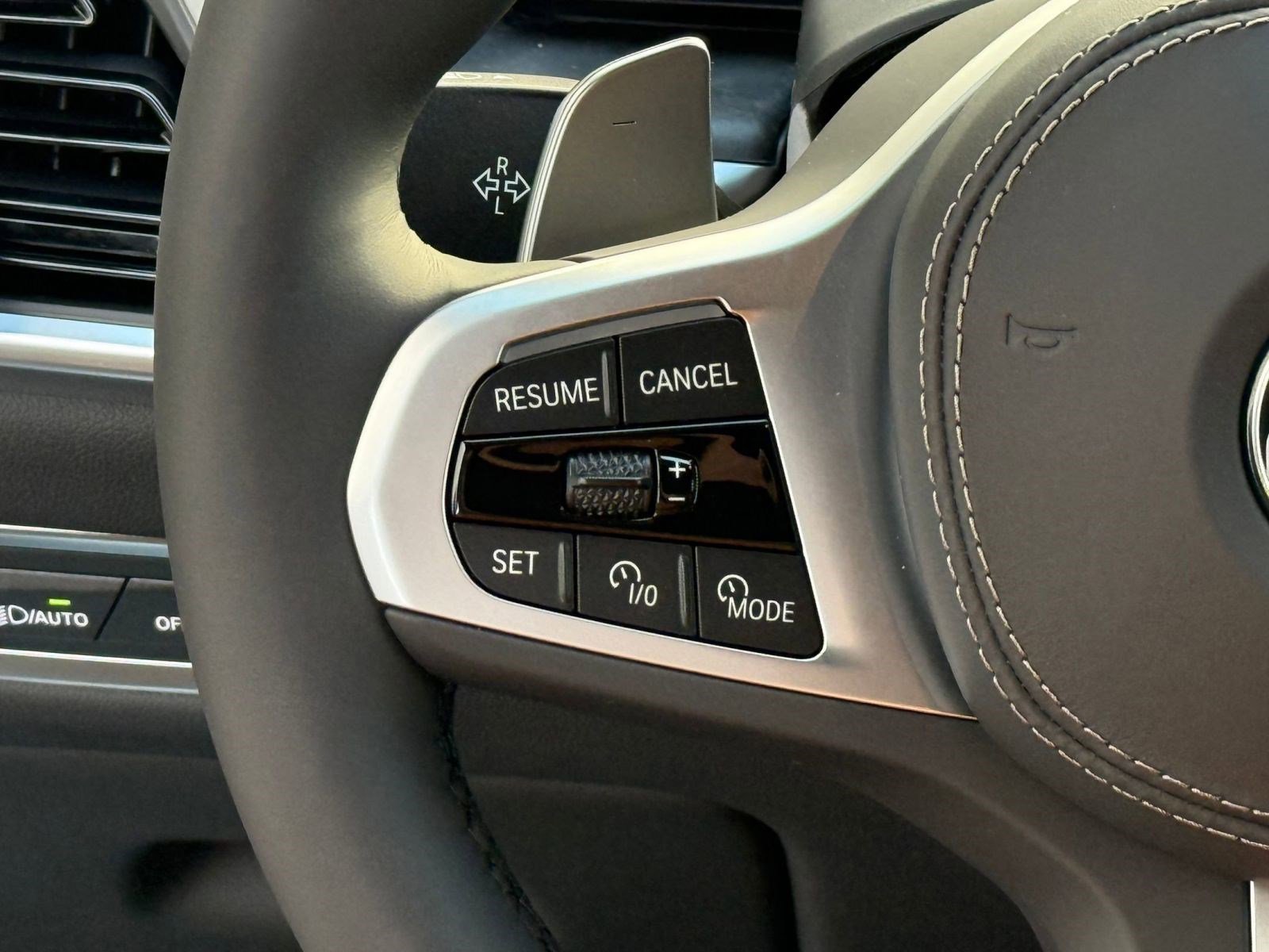 New 2026 BMW X7 xDrive40i w/ M Sport Package image 16