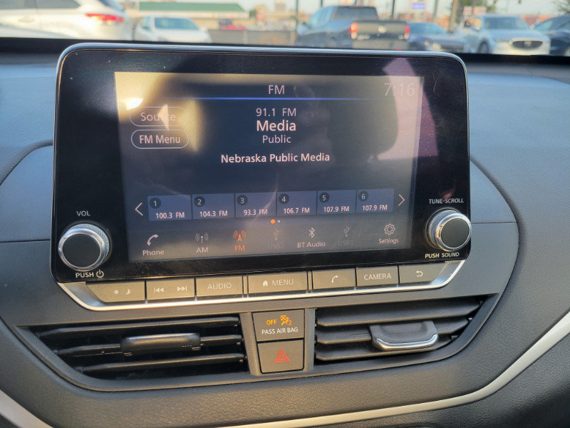 Used 2020 Nissan Altima 2.5 S FWD image 31