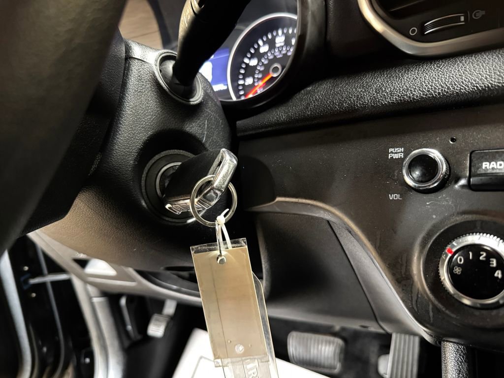 Used 2022 Kia Sportage LX image 29