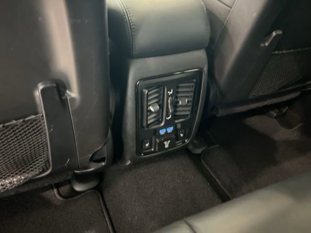 Used 2021 Jeep Grand Cherokee High Altitude AWD/4WD image 15