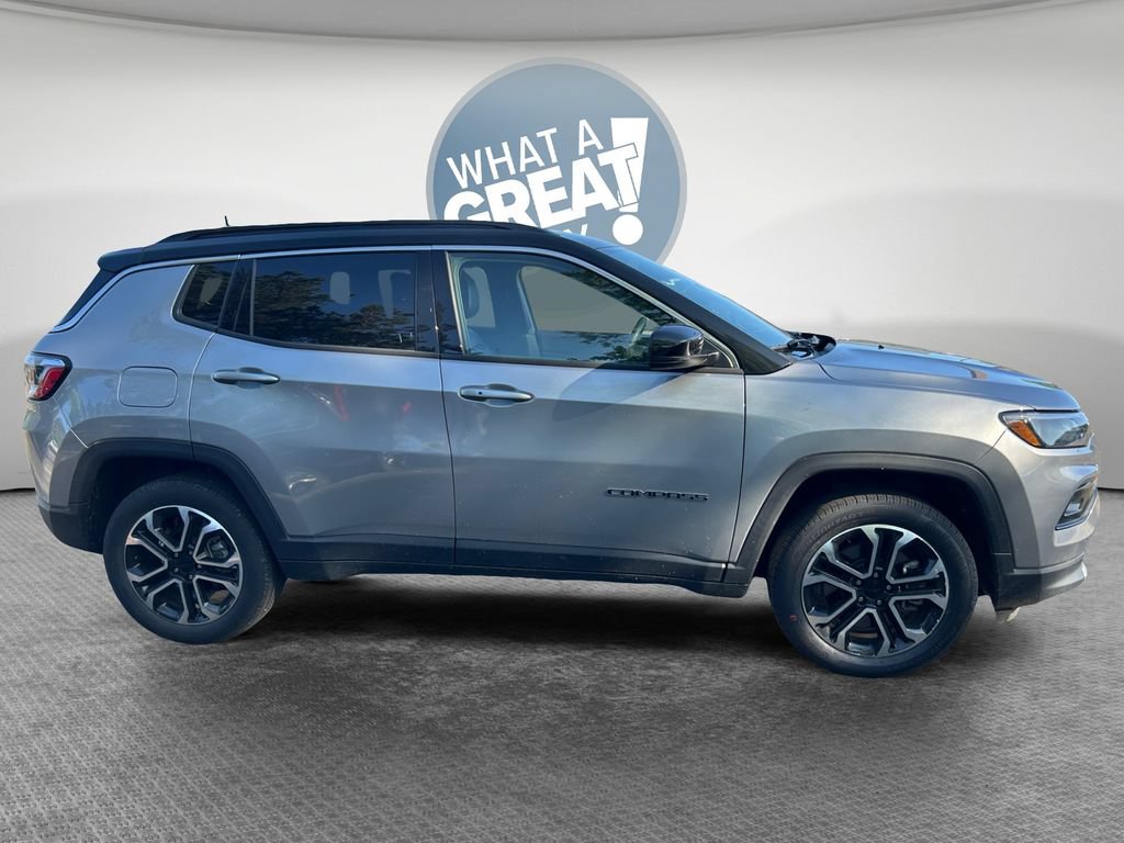 Certified 2023 Jeep Compass Limited AWD/4WD image 2