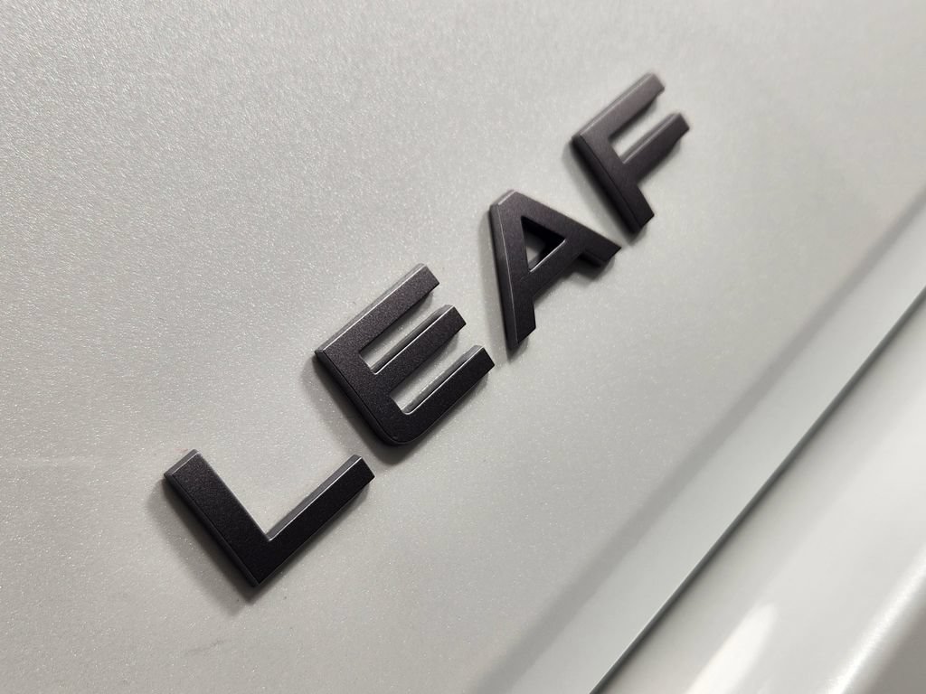 New 2026 Nissan Leaf w/ Floor Mat Package (S+) FWD image 8