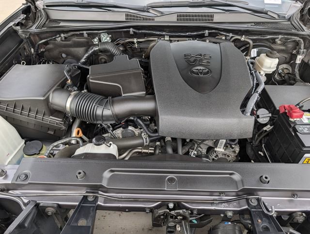 Used 2023 Toyota Tacoma SR AWD/4WD image 34