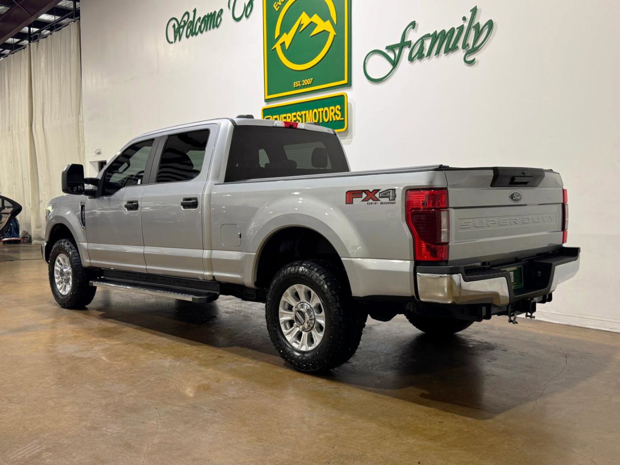 Used 2021 Ford F250 XL w/ STX Appearance Package image 6