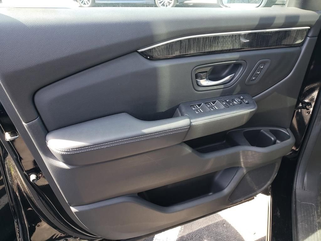 Used 2024 Honda Pilot Elite image 19