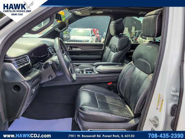 Used 2024 Jeep Grand Wagoneer L Series II w/ Quick Order Packagew 28T AWD/4WD image 8