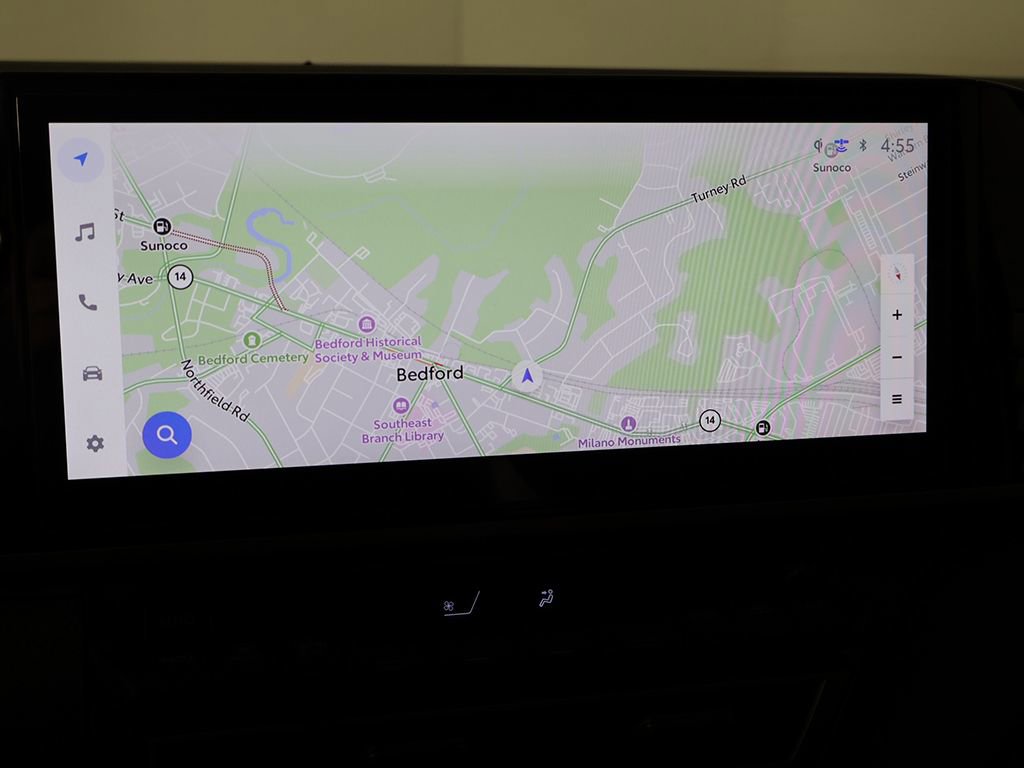 Used 2025 Toyota Camry SE FWD image 43