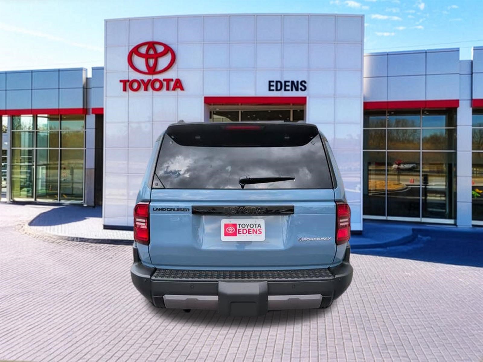 New 2027 Toyota Land Cruiser w/ Premium Package AWD/4WD image 4
