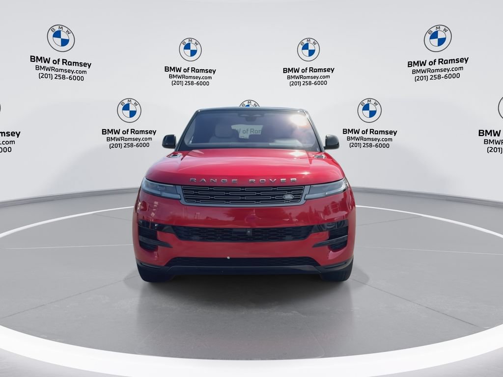 Used 2023 Land Rover Range Rover Sport SE AWD/4WD image 3