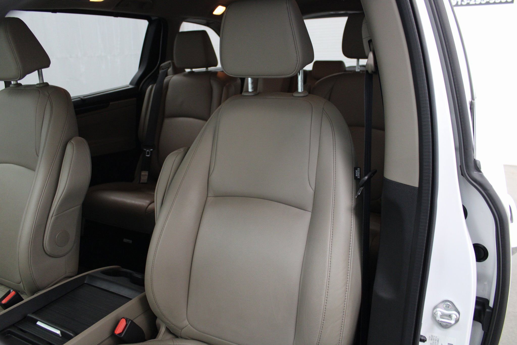 Used 2022 Honda Odyssey Touring image 19