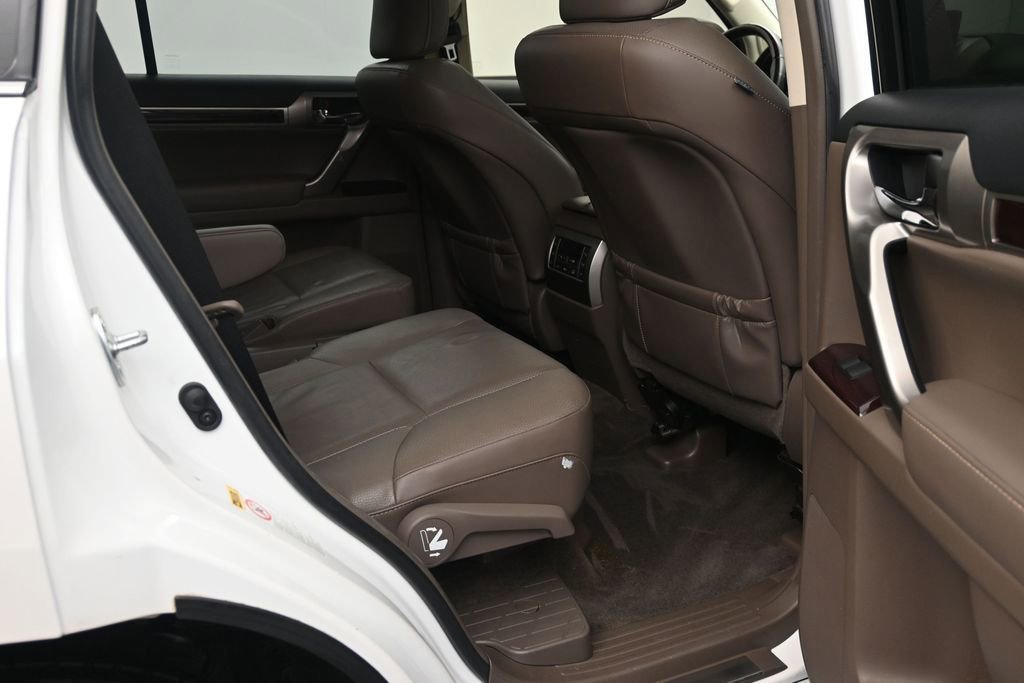 Used 2019 Lexus GX 460 Premium AWD/4WD image 10
