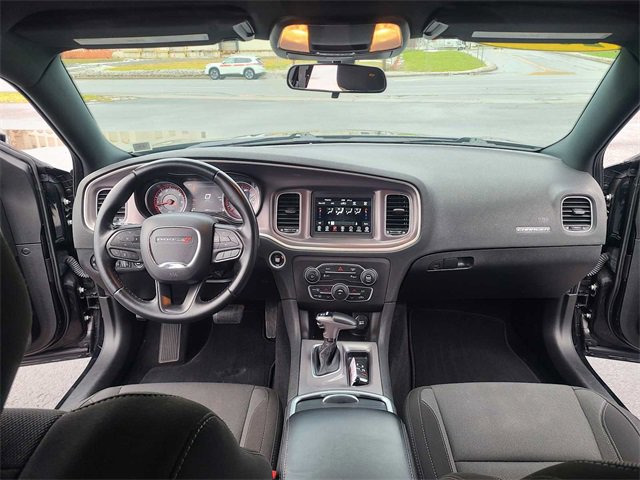 Used 2022 Dodge Charger SXT image 11