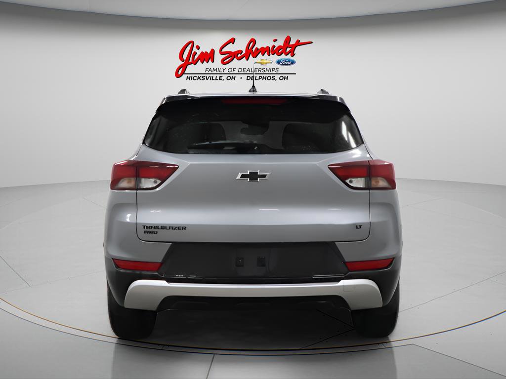 Used 2023 Chevrolet TrailBlazer LT w/ LPO, Blackout Package image 5