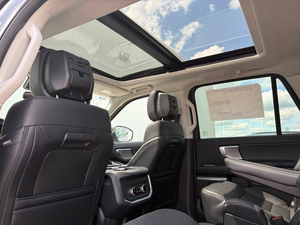 New 2026 Ford Expedition Max Platinum AWD/4WD image 17