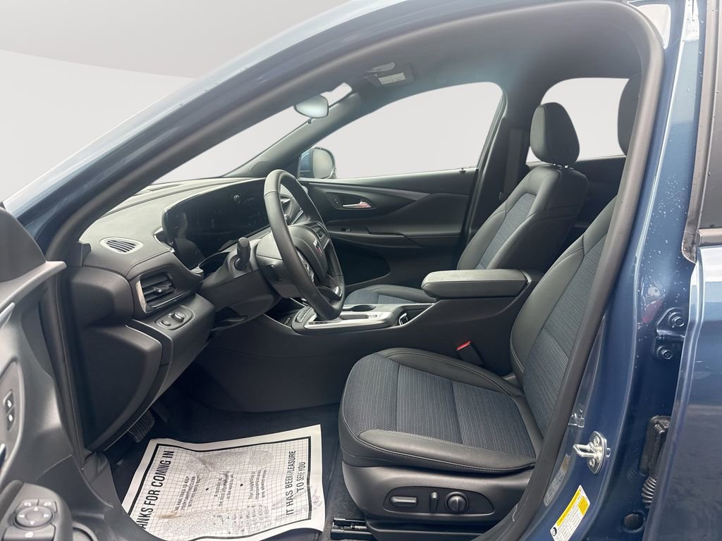 New 2026 Buick Envista Sport Touring w/ Convenience I Package FWD image 18