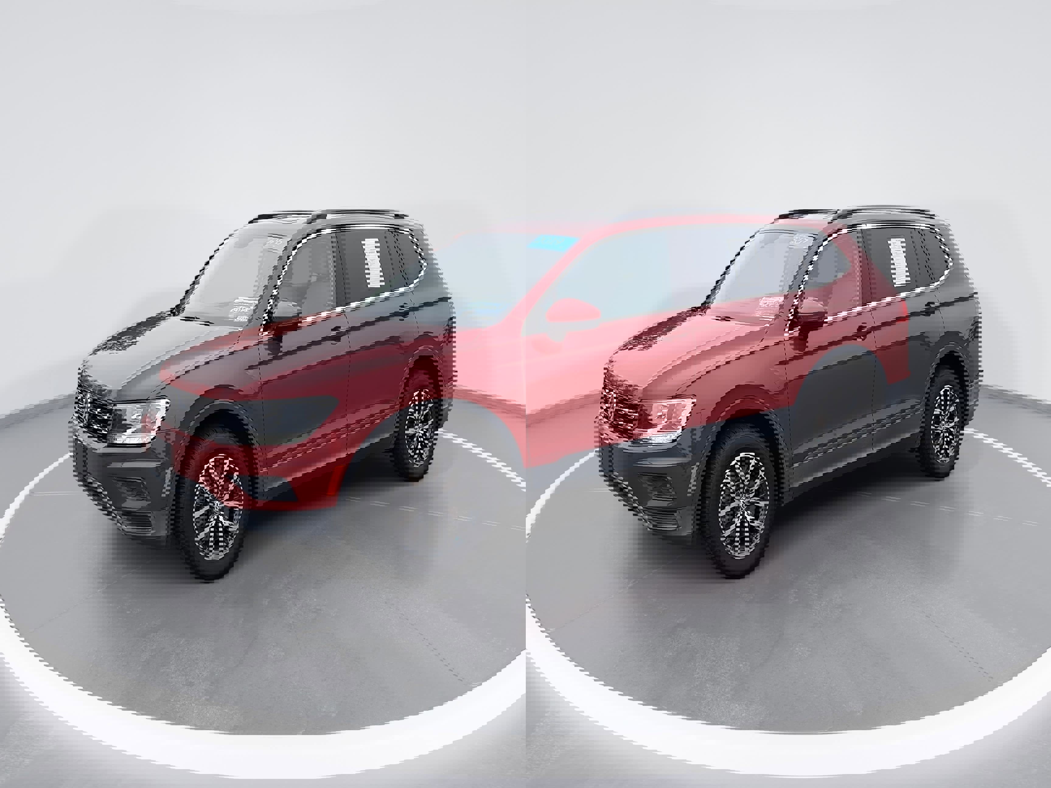 Certified 2019 Volkswagen Tiguan SE w/ Panoramic Sunroof Package image 7