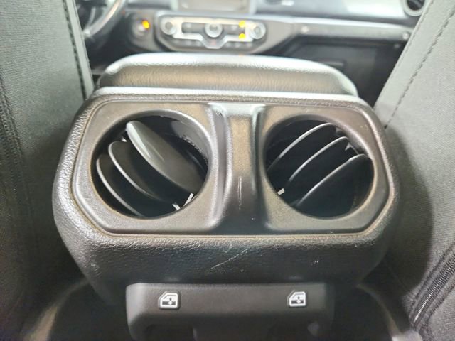 Used 2021 Jeep Wrangler Unlimited Sport image 32