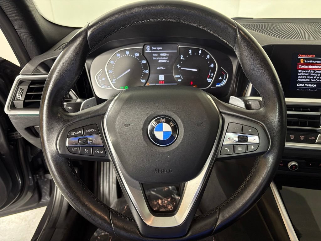 Used 2021 BMW 330i Sedan w/ Convenience Package RWD image 19