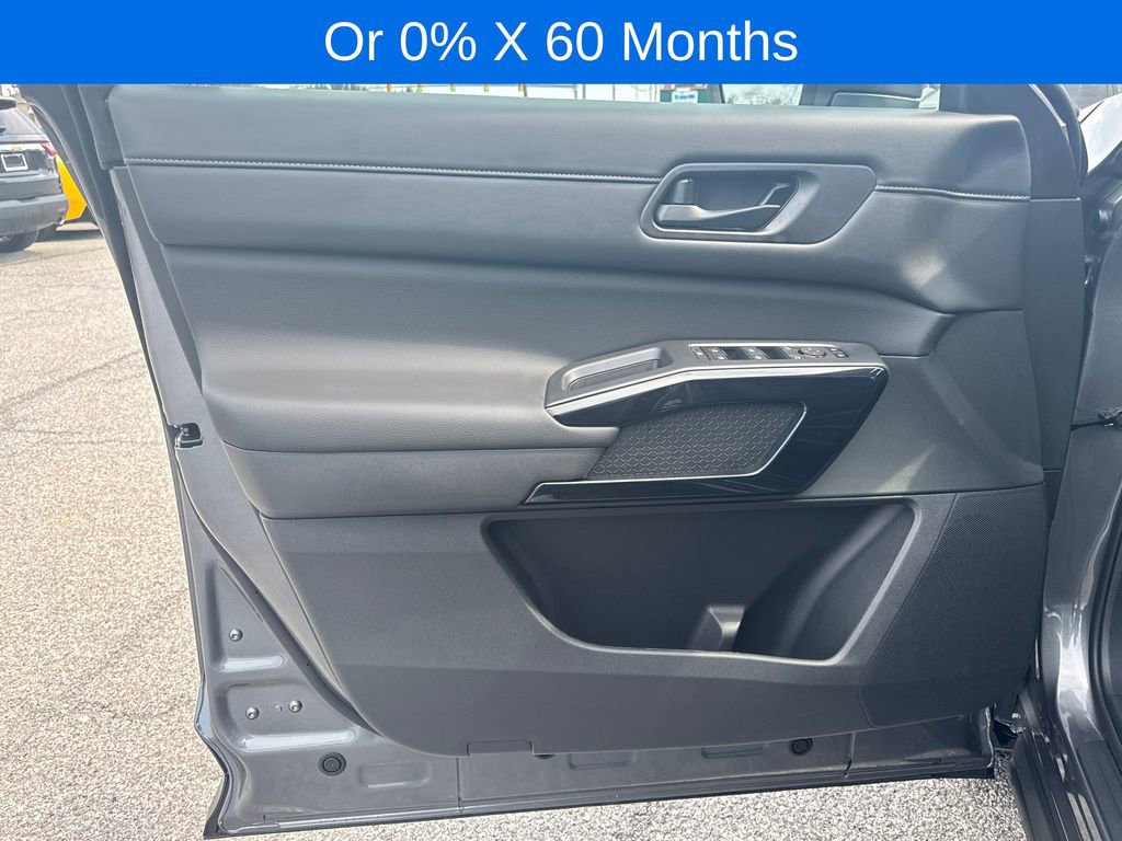 New 2026 Nissan Pathfinder SV w/ SV Premium Package image 10