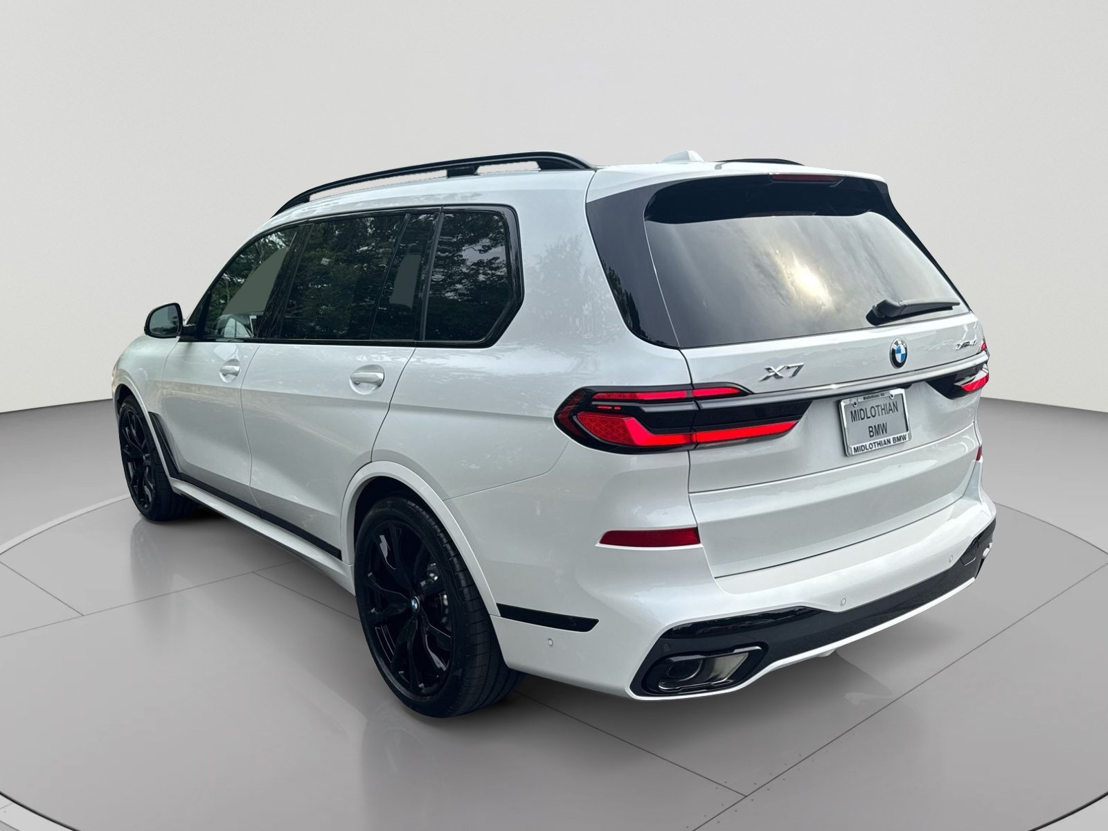 New 2027 BMW X7 xDrive40i w/ M Sport Package AWD/4WD image 32