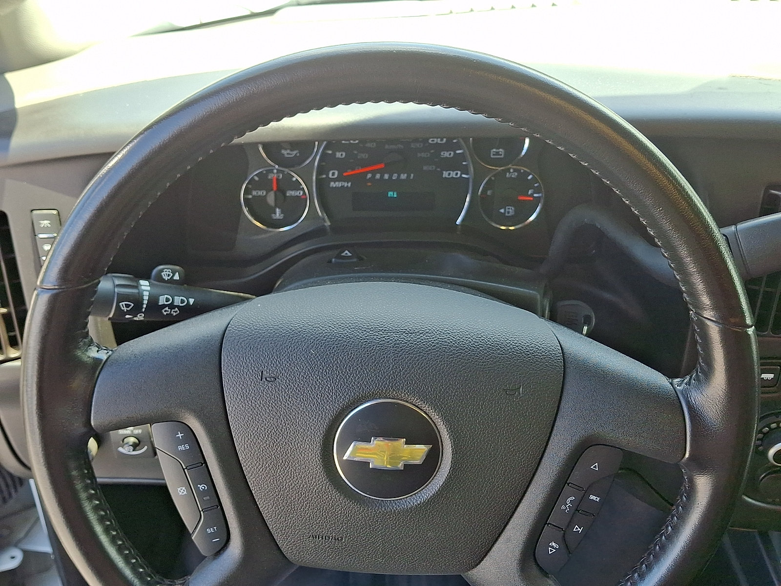 Used 2022 Chevrolet Express 3500 w/ Power Convenience Package RWD image 20