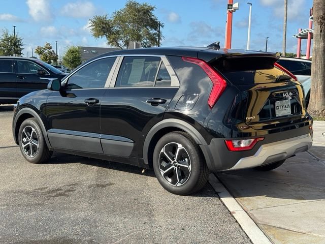 Used 2025 Kia Niro LX FWD image 31