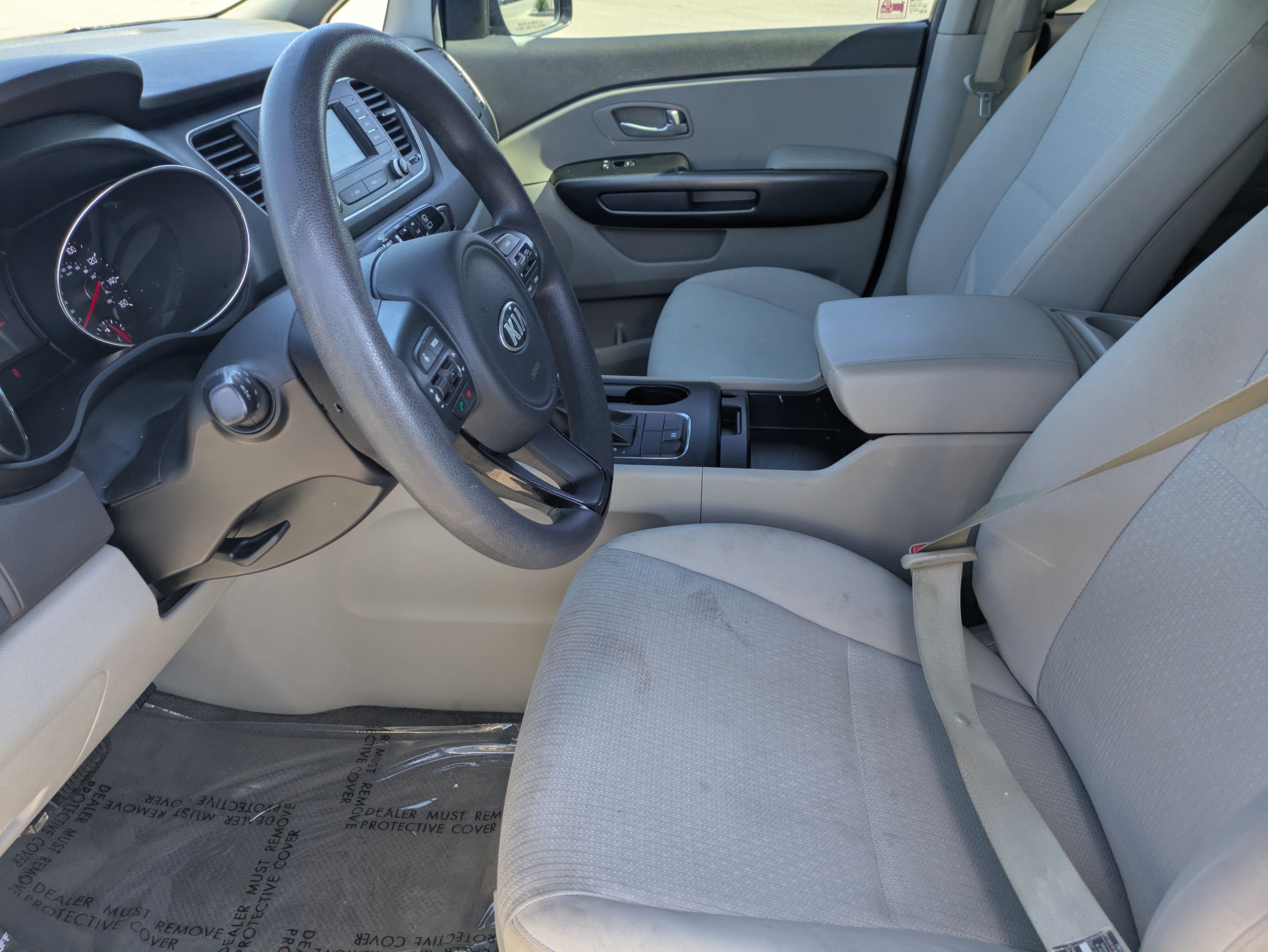 Used 2017 Kia Sedona L FWD image 26