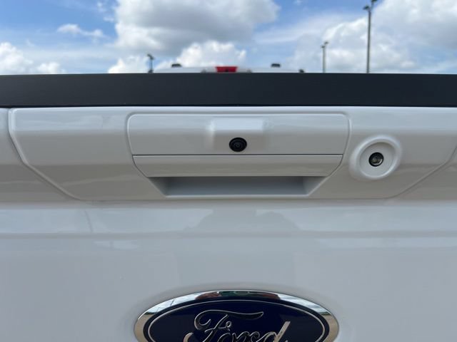 New 2026 Ford F350 4x4 Crew Cab Super Duty image 14