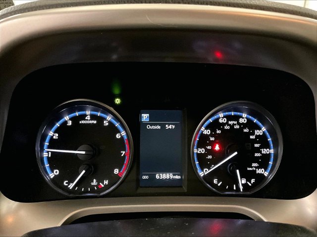 Used 2017 Toyota RAV4 XLE AWD/4WD image 19