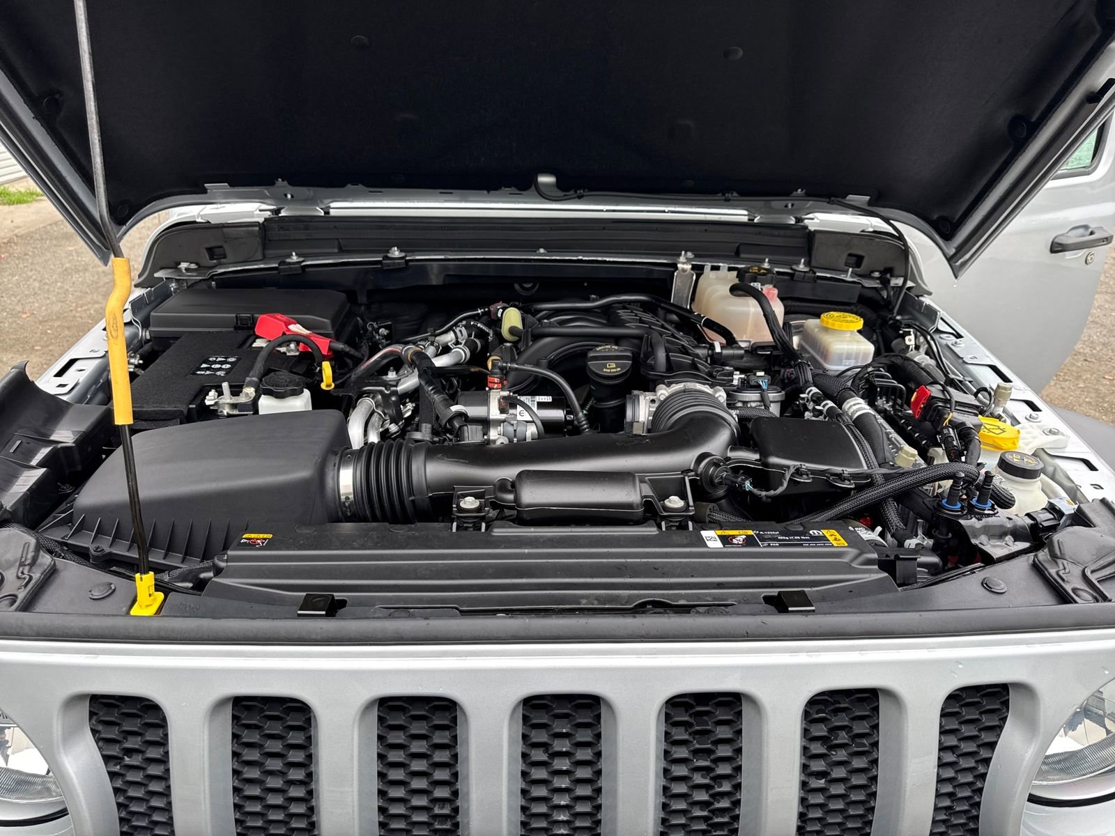 Used 2022 Jeep Wrangler Sport S image 22