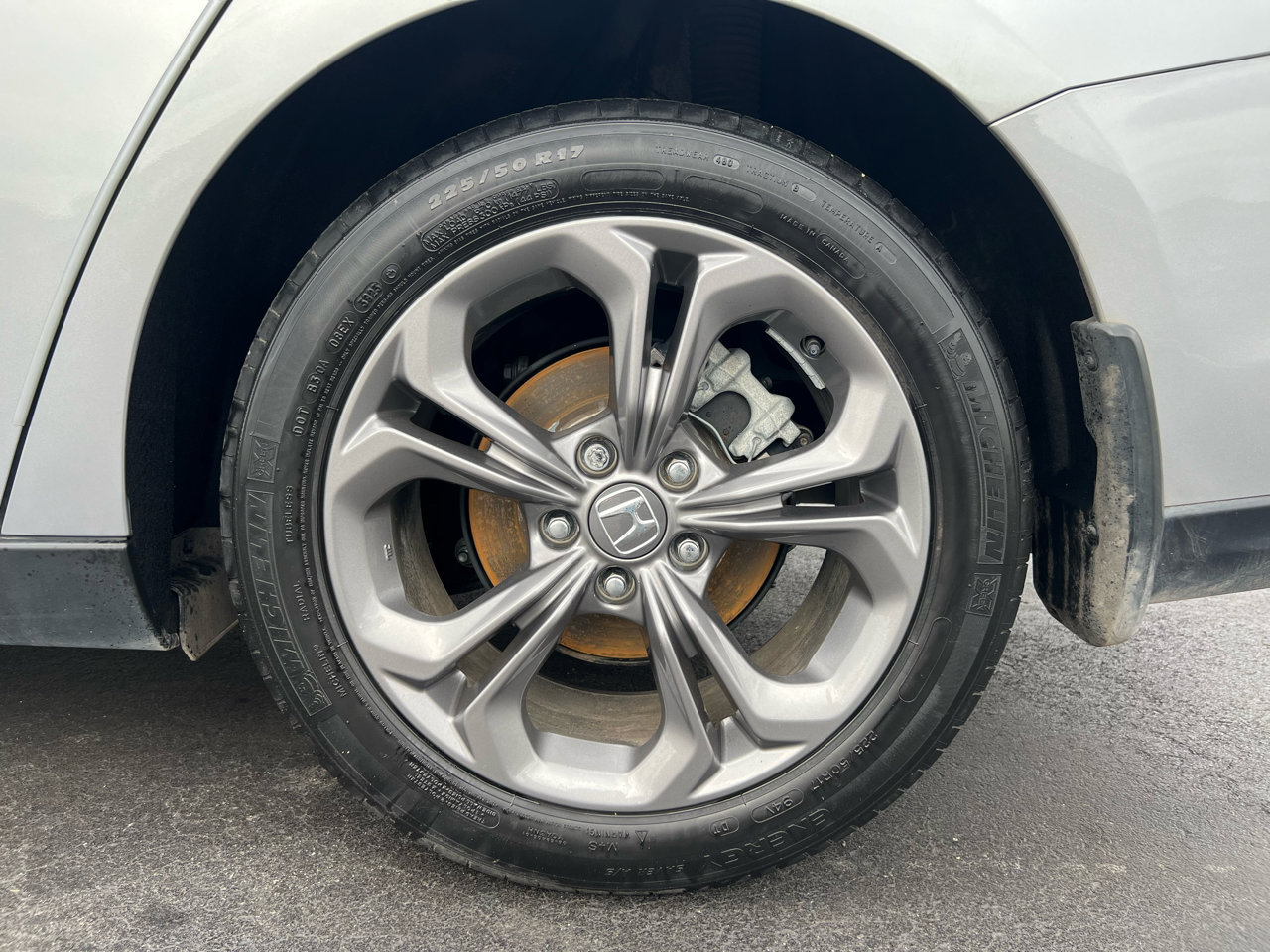 Used 2024 Honda Accord EX image 21