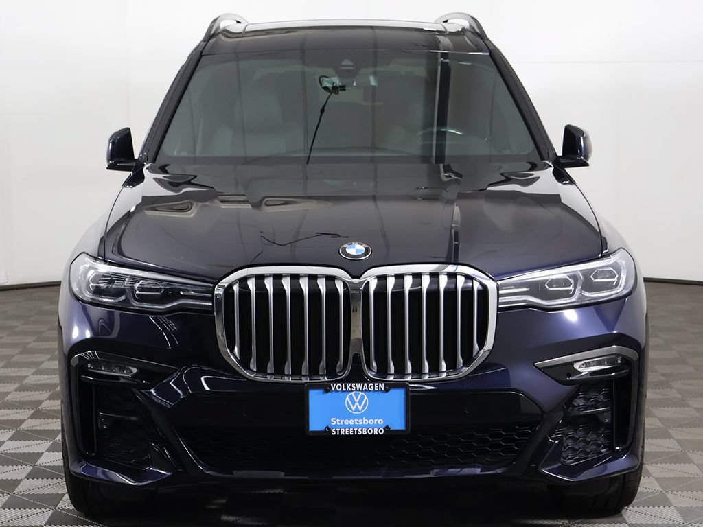 Used 2019 BMW X7 xDrive40i w/ M Sport Package AWD/4WD image 16