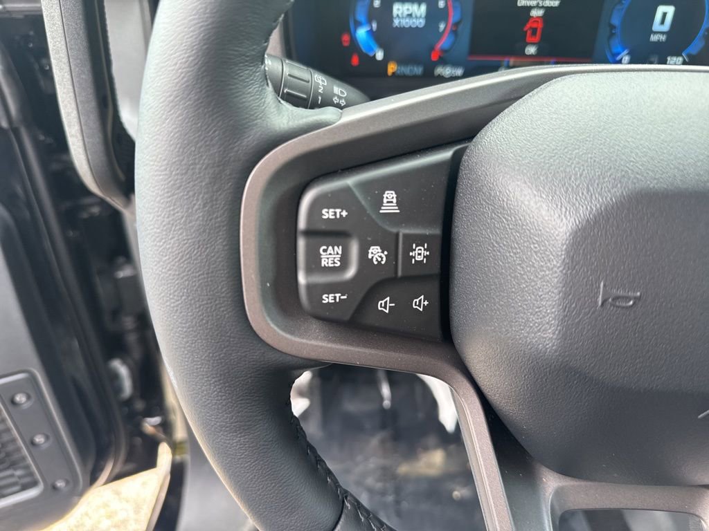 New 2025 Ford Bronco Badlands image 11