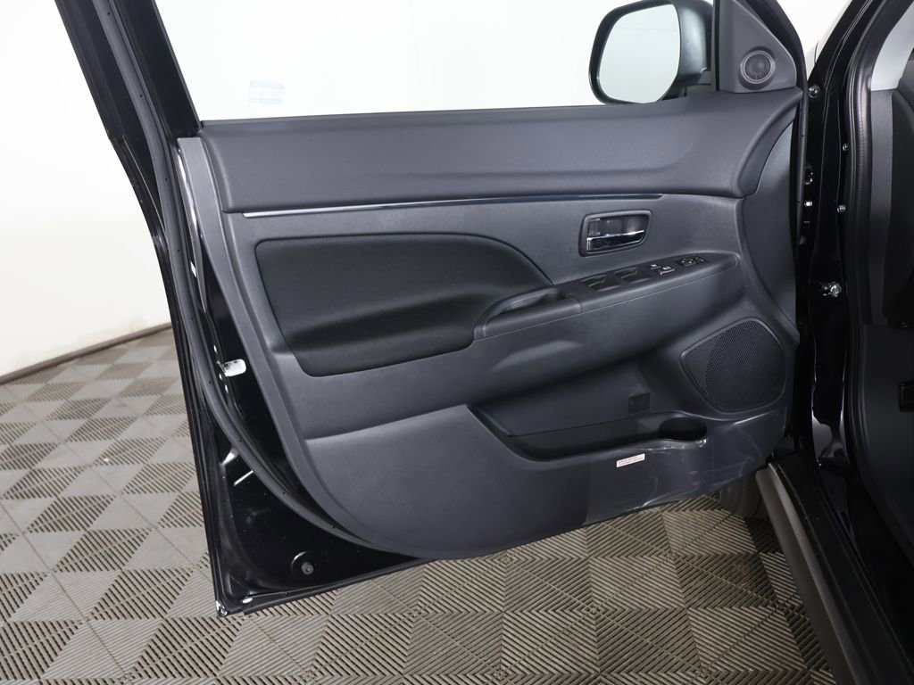 New 2026 Mitsubishi Outlander Sport ES image 20