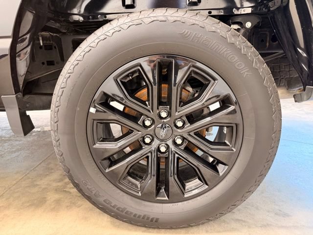 Used 2025 Ford F150 Lariat AWD/4WD image 14