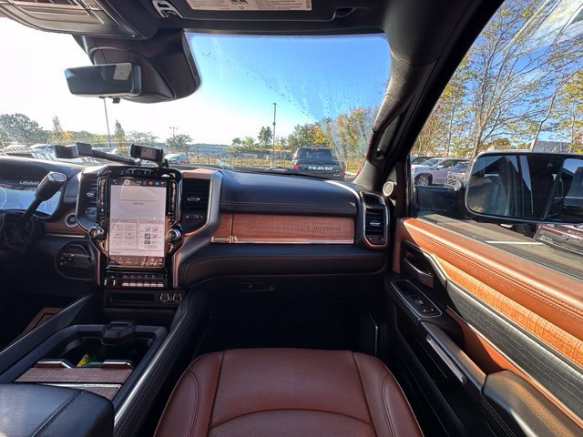 Used 2022 RAM 3500 Limited AWD/4WD image 31
