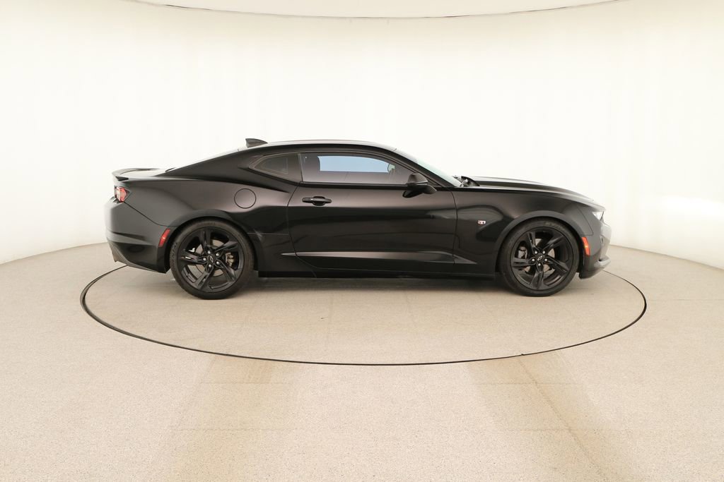 Used 2020 Chevrolet Camaro LT RWD image 8