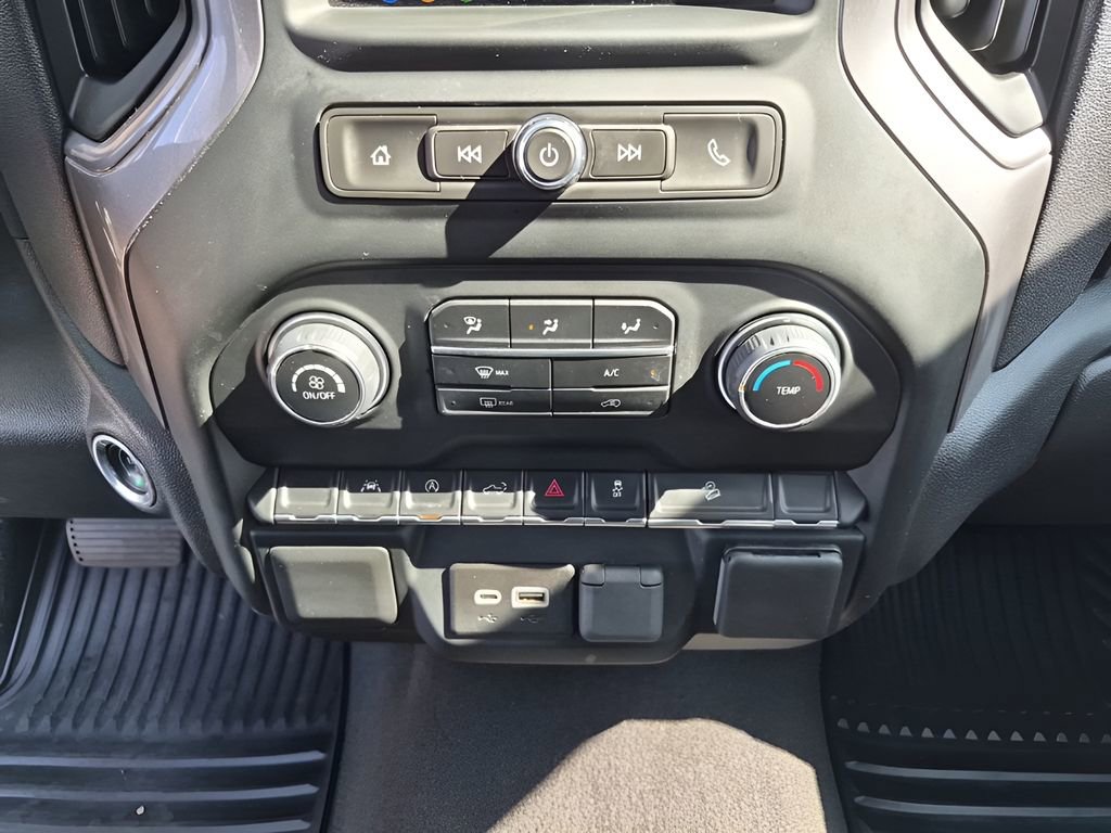 Used 2024 Chevrolet Silverado 1500 Custom Trail Boss image 38