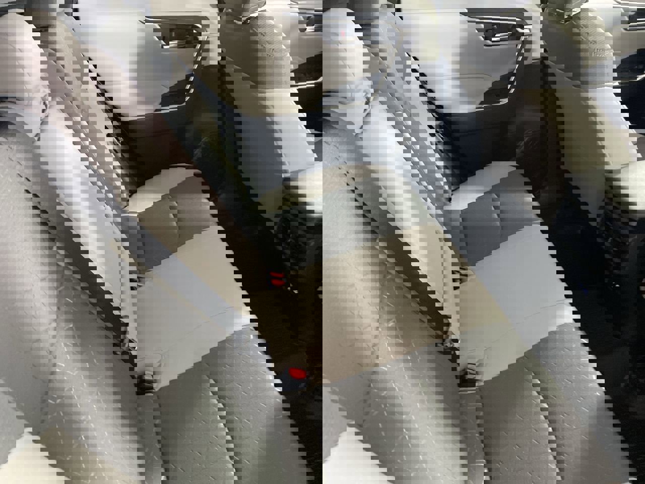 New 2025 Toyota RAV4 XLE image 25