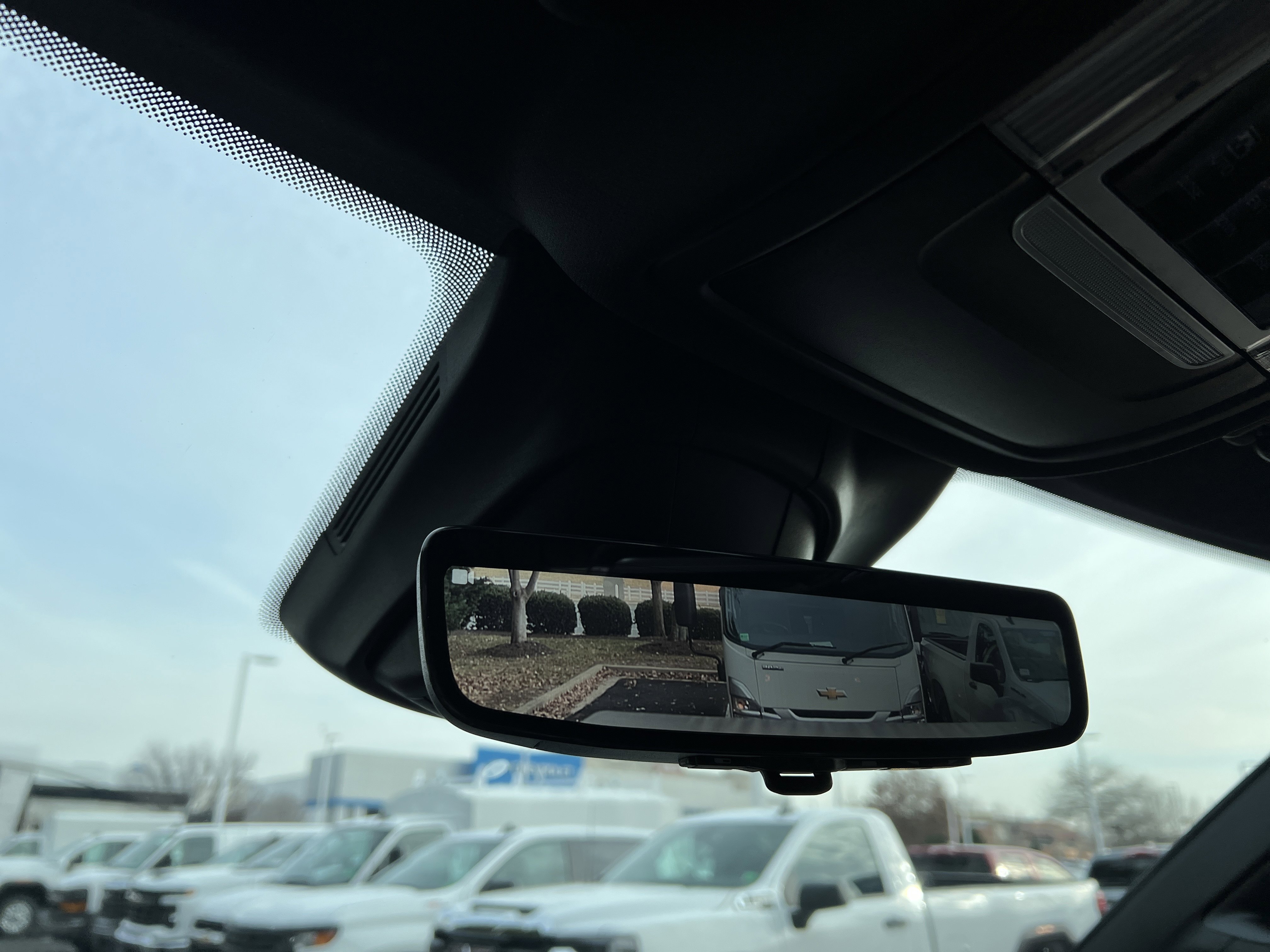 Used 2023 RAM 3500 Limited image 27