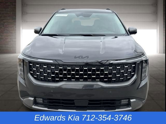 Used 2025 Kia Carnival SX Prestige image 10